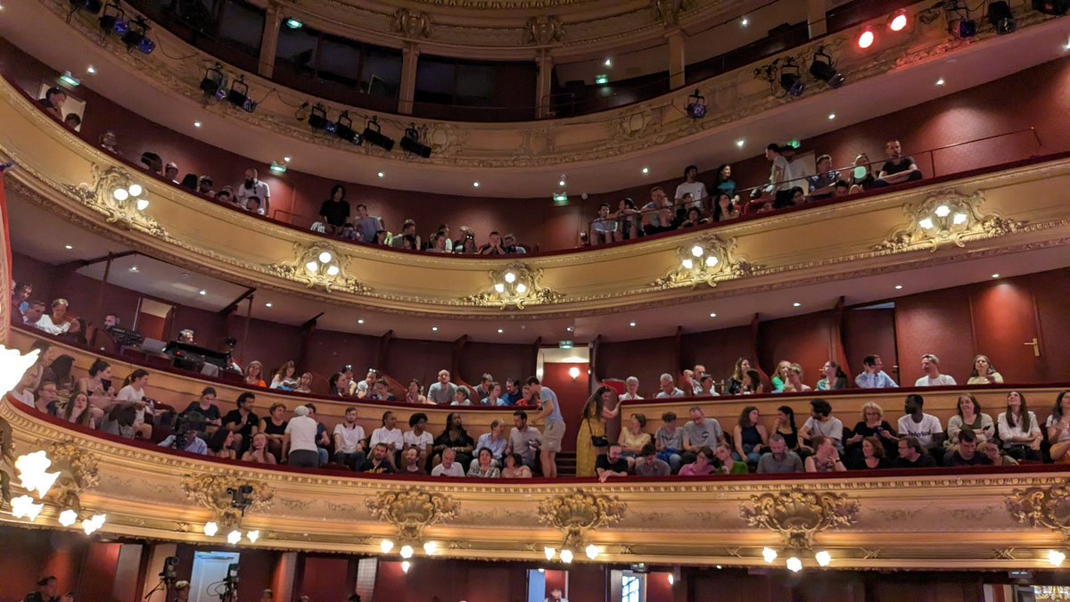 MT180FR's tweet image. #MT180 ⏱️ Le compte à rebours a commencé ! Qui parmi les 16 doctorantes et doctorants remportera la finale nationale de cette édition 2023 ? 😃

Rejoignez-nous en direct :
📺 Youtube : youtube.com/live/1Zka4kzRa…