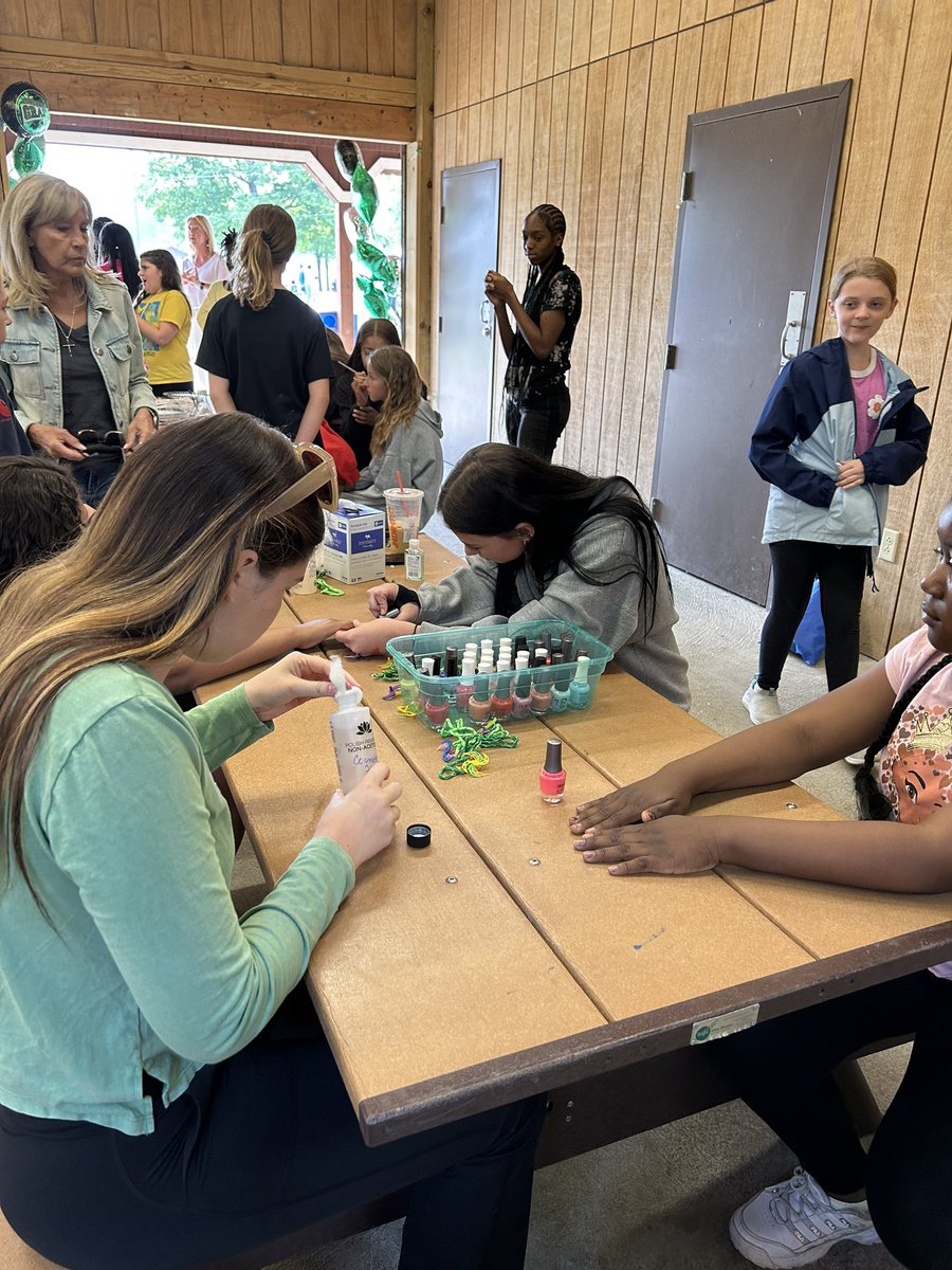 Mayfield Cosmetology tweet media