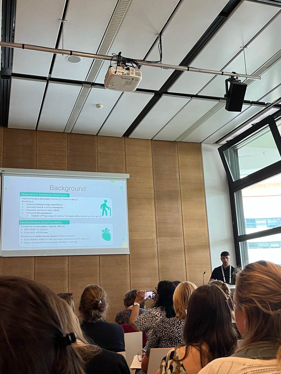 Really enjoyed presenting the preliminary findings on dietary intakes & quality of adults with Cystic Fibrosis at the @ECFSConference Nutrition Group meeting. This research forms part of my PhD so it was a wonderful way of sharing to a worldwide dietetic community! #ECFS2023