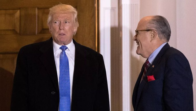 tomiahonen's tweet photo. Wouldn't it be a funny coincidence, if in 1986 a SDNY attorney named Giuliani was prosecuting Mafia bosses to prison. But Trump's money-laundering hotel somehow avoided Rudy's scrutiny
BUT in 1989 when Giuliani ran for Mayor, a Mr Trump was his fund-raising chair?
#InsuranceFile https://t.co/VMxTVAJlAC