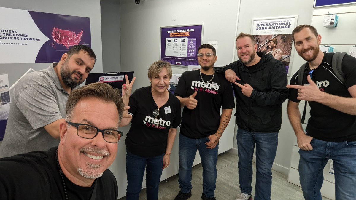 Rob Alvarez (@latrobndidi) on Twitter photo Great team right here killing the game! Keep up the great work <a href="/KenBittner/">Kenneth Bittner</a> <a href="/TonyCBerger/">Tony Berger</a> <a href="/MJnFla/">Matt Jones</a> Great team right here killing the game! Keep up the great work <a href="/KenBittner/">Kenneth Bittner</a> <a href="/TonyCBerger/">Tony Berger</a> <a href="/MJnFla/">Matt Jones</a>