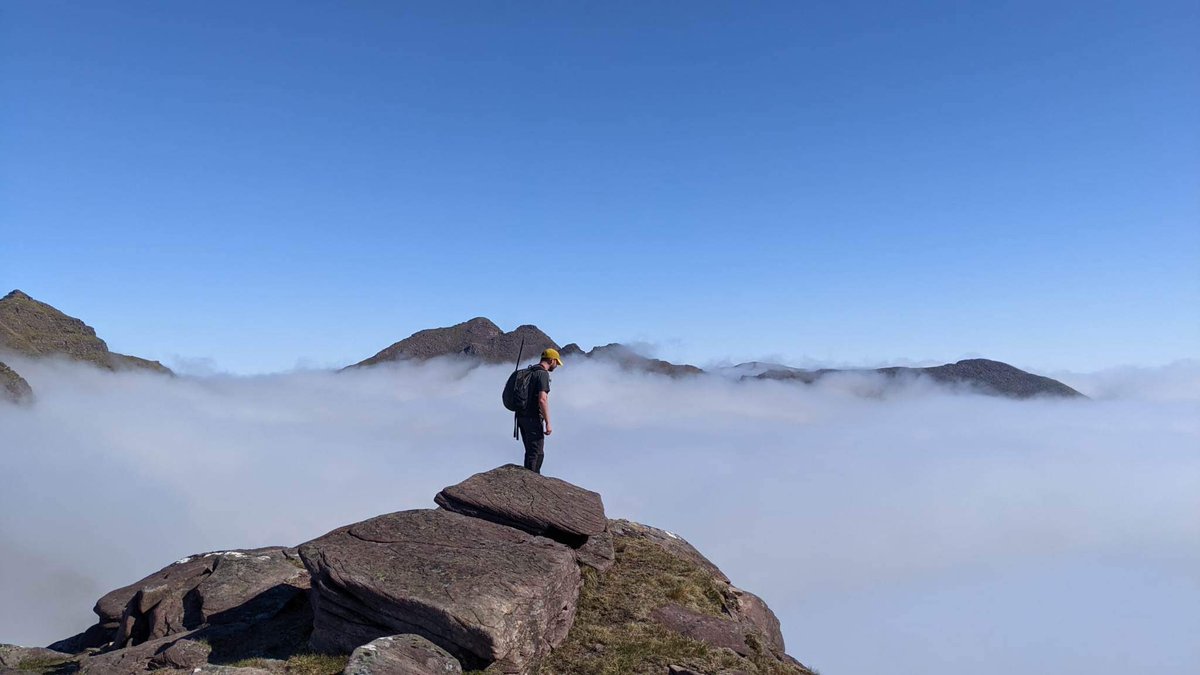 It doesn’t get much better in Scotland than this. 

An Teallach and an inversion 👌

#OutAndAboutScotland #TheGreatOutdoors