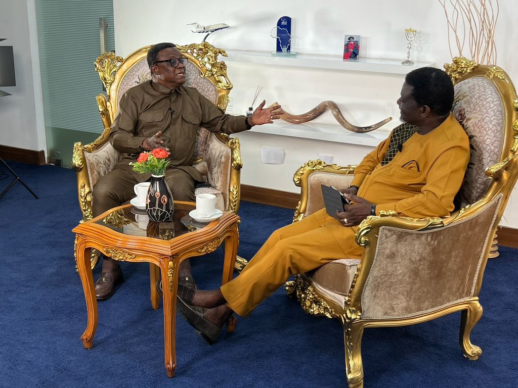 Cagyinasare's tweet photo. Join me on YouTube this Sunday at 7pm for an exclusive interview with Rev Clement Anchebah, Head Pastor of Fountain Gate Chapel, Gates Pastures. Don't miss episode 12 of Time with Archbishop Charles! #WhoDoMenSaylAm #40YearsInMinistry #Agyinasare https://t.co/0C2l8X6qwp