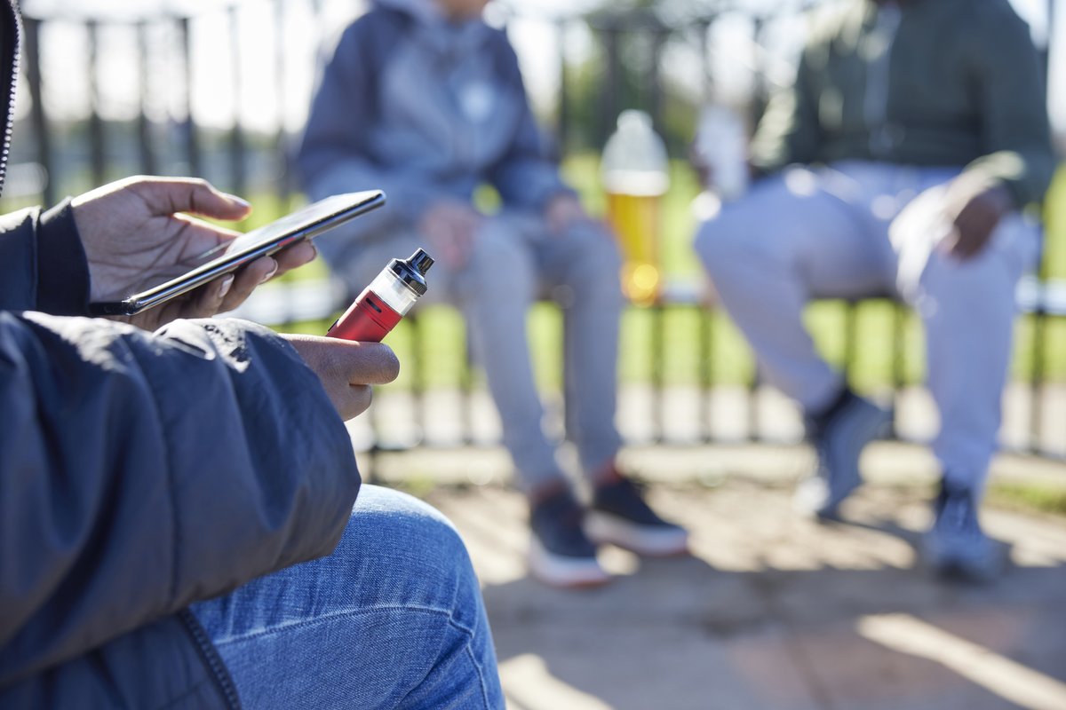 DYK #Vaping is highly addictive and can lead to serious health risks? The effect of vaping on #teens is concerning. Read more about Harmful Effects of Vaping in Adolescence and How to Talk to (and Support) Your Teen 👉 ow.ly/sYAH50OIEY1 <a href="/WDGPublicHealth/">WDG Public Health</a> #harmreduction ^sk