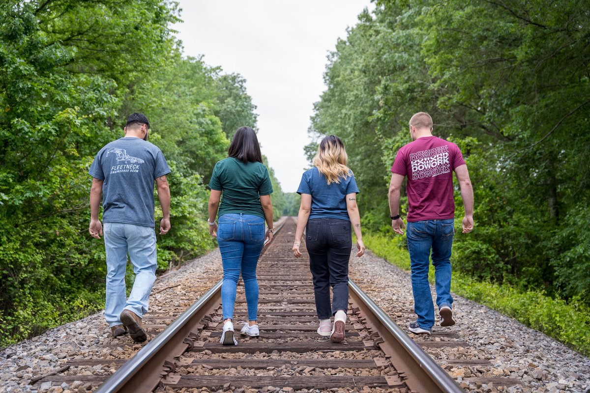 Want to know why #TeamDC is jumping for joy? 😆 Because this #DCGear has officially dropped and is available now on the gear site! 🎉 #DCSwag #DiamondC #Apparel