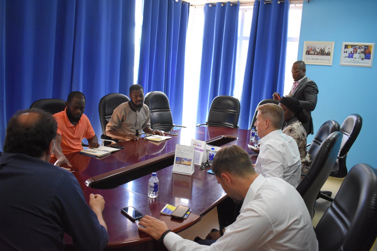 Fly with MOOV accompanied by @giepa_official  paid a visit to the Gambia Chamber of Commerce and Industry earlier today.

#WatchTheSpace #FlyWithMoov #KerrJula #voiceofbusiness