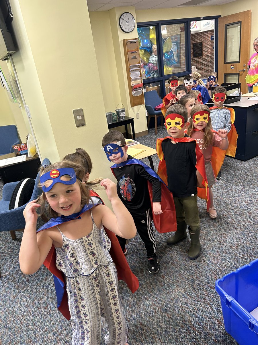 Christina Perry (@cperrystem) on Twitter photo Preschool super heroes ready for Kindergarten! <a href="/CroninSummerSt/">Karen Cronin</a> <a href="/superkvogel/">Kristen Vogel</a> <a href="/LPS_Fennessy/">Maureen Fennessy</a> ππ Preschool super heroes ready for Kindergarten! <a href="/CroninSummerSt/">Karen Cronin</a> <a href="/superkvogel/">Kristen Vogel</a> <a href="/LPS_Fennessy/">Maureen Fennessy</a> ππ