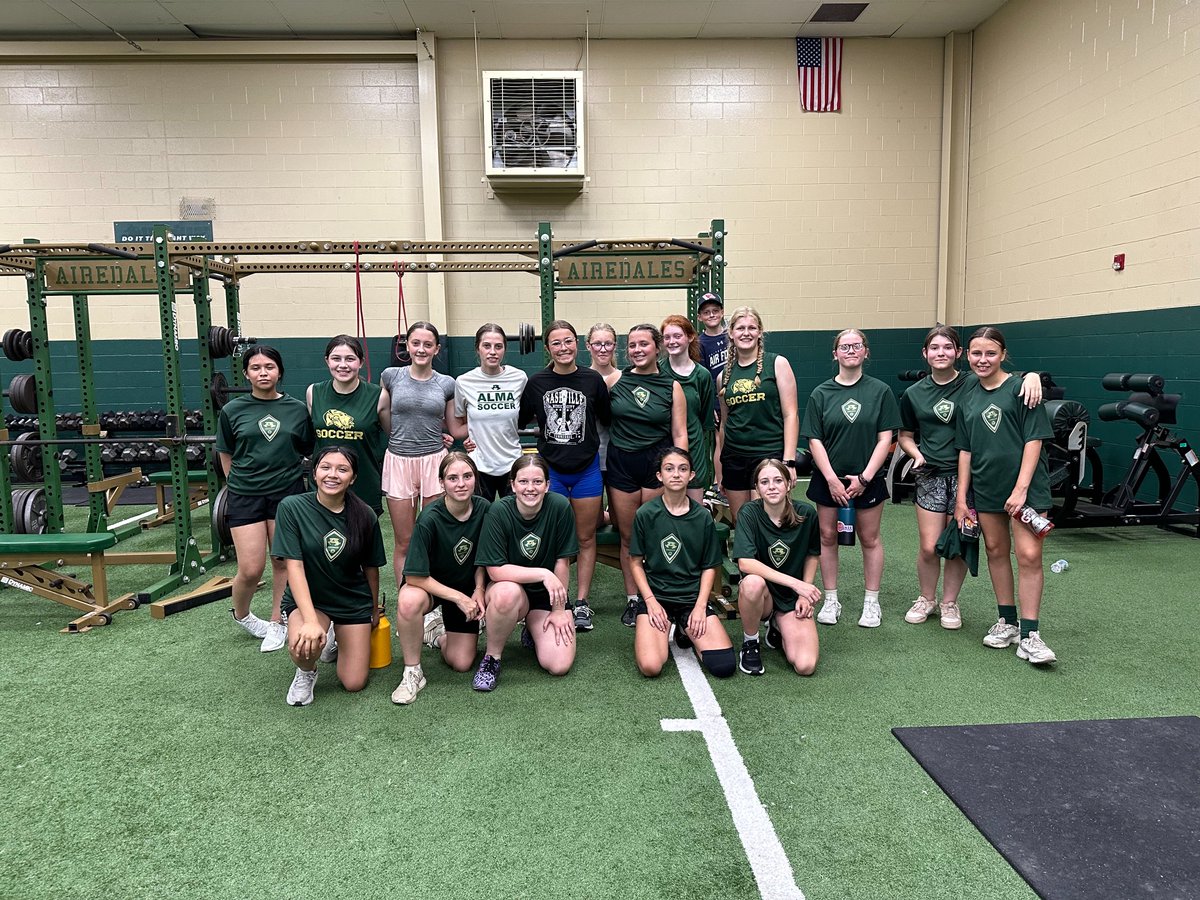 Lady Airedale SPARQ Week 2 ✅ #only1Airedale

@alma_strength