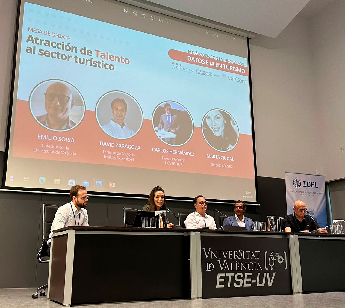 Que en la CV seamos Nº1 en innovación turística no es casualidad: 
En los IV Diálogos con la Innovación: Datos e IA en Turismo, organizados por ADESTIC, hemos asistido a un despliegue de innovación de los destinos, las universidades y las startups y asociaciones valencianas.