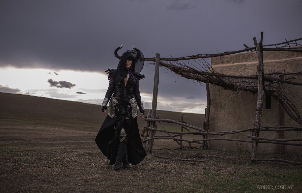 Wolnir_cosplay tweet media