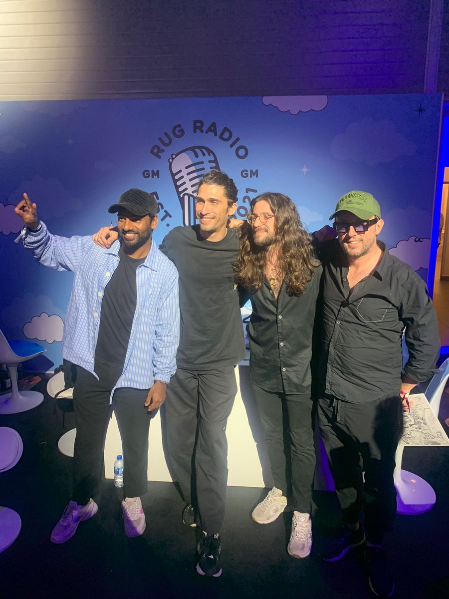 realdevak's tweet photo. Amazing le closing avec @agoriamusic @farokh ☀️🤙🏽

Merci à tous pour votre engagement &amp; votre énergie 🙏🏽 

@RugRadioFrance @NormandyWhale @evknows @nico16184 @BerhouniSamy @Paul_lfg https://t.co/rS0ctXJ6nk
