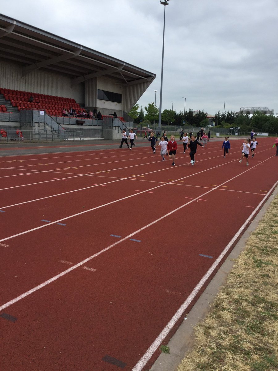 Y1Lambert's tweet photo. Year 1 were superstars at sports day yesterday, I am very proud! ⭐️ https://t.co/c4vyexe4hq