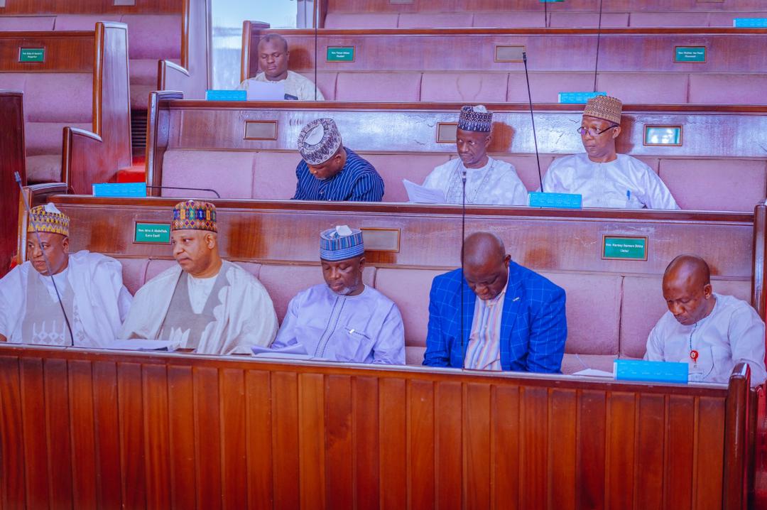Kadlegislature's tweet photo. accorded to them by their colleagues and staff of the Assembly. 

The speaker Yusuf Ibrahim Zailani thanked each member of the 9th Assembly for their support and confidence they bestowed upon him to lead them as their speaker, he also thanked the member of staff, https://t.co/mSoNaTnpqO