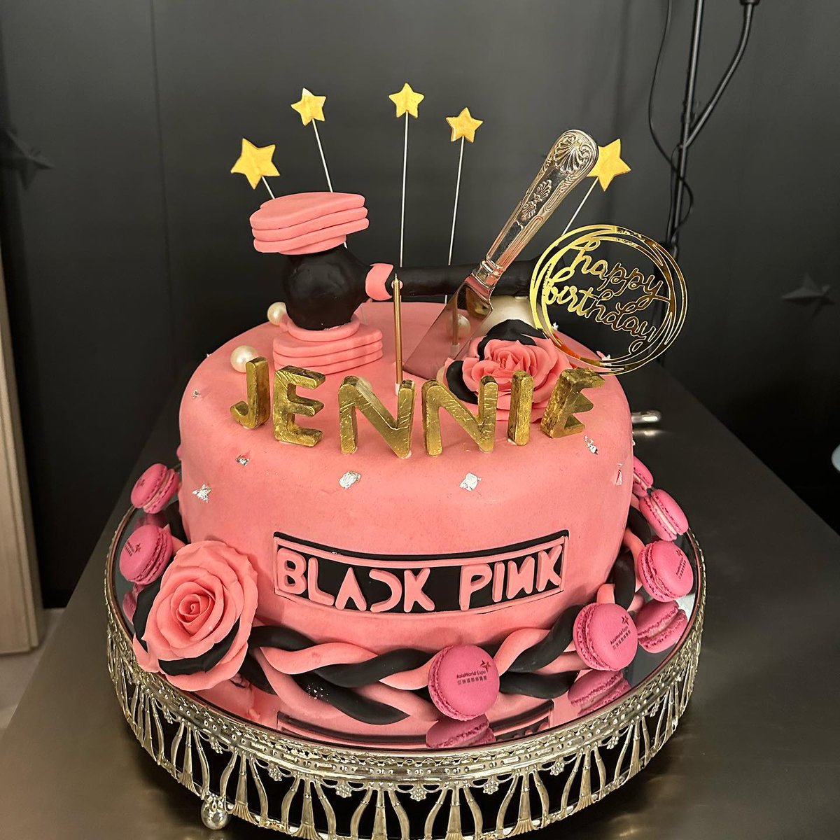 Blessings during my birthday festivity in Hong Kong. Occurrences in existence persist in prompting me to feel appreciative ecstatic for the presence of my beloved Blinks. Are you prepared to spot the coiffures in makeup hairstyles found in these pics?