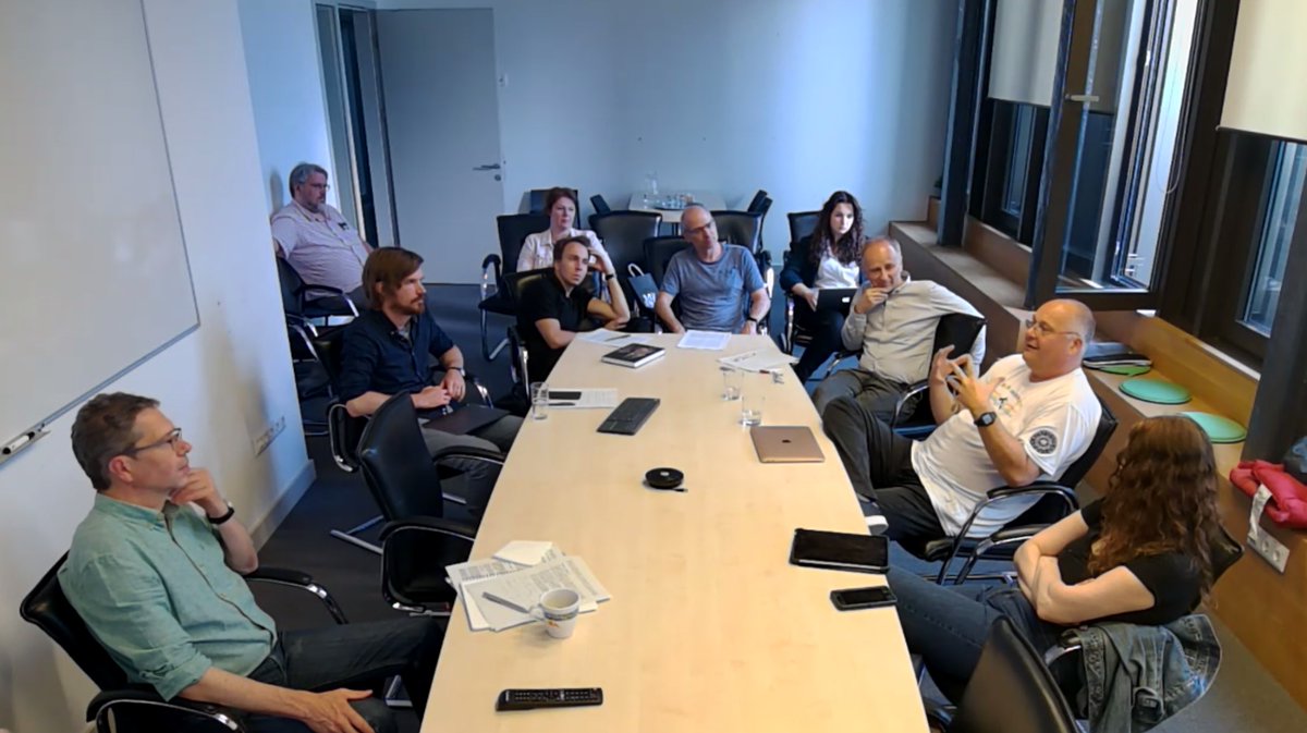 🤔What is illiberalism? Can we measure it?
🧐The AUTHLIB consortium met Cas Mudde (<a href="/universityofga/">UGA</a>) today at <a href="/ceu/">Central European University</a> <a href="/CEUDemInst/">CEU Democracy Institute</a> for a hybrid workshop to discuss the conceptual &amp; empirical utility of the term &amp; its operationalization
🙏@CasMudde, thank you for sharing your insights!