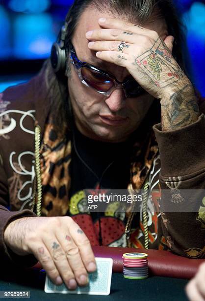 Interesting consequence of the upcoming ban on #gambling #advertising in #Netherlands The industry can’t even advertise brands on its own industry events unless the ads are ‘targeted’ and the audience is aged 24+. Hadn’t thought of that one! 🤷‍♂️<a href="/GamingInHolland/">Gaming in Holland</a> <a href="/Veriff/">Veriff</a>