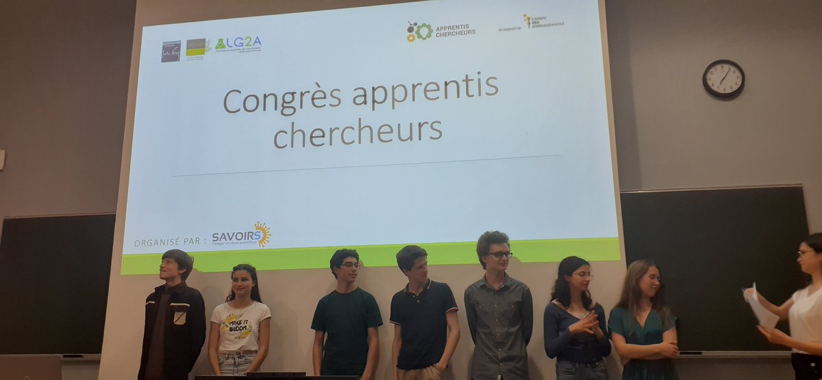 Chercheurs en blouse et chercheurs en botte. 8 apprentis chercheurs restituent un an de travaux effectués sur le bio-plastique (avec des crevettes!), le micro-climat amiénois dans les laboratoires LG2A et <a href="/UMR_EDYSAN/">EDYSAN</a> <a href="/UPJV_Univ/">Université de Picardie Jules Verne</a> <a href="/StefBarbez/">Stéphanie Barbez</a> <a href="/CNRS_HdF/">CNRS Hauts-de-France</a> <a href="/Ombelliscience/">Ombelliscience</a> <a href="/ArbreDC/">L'Arbre Des Connaissances</a>