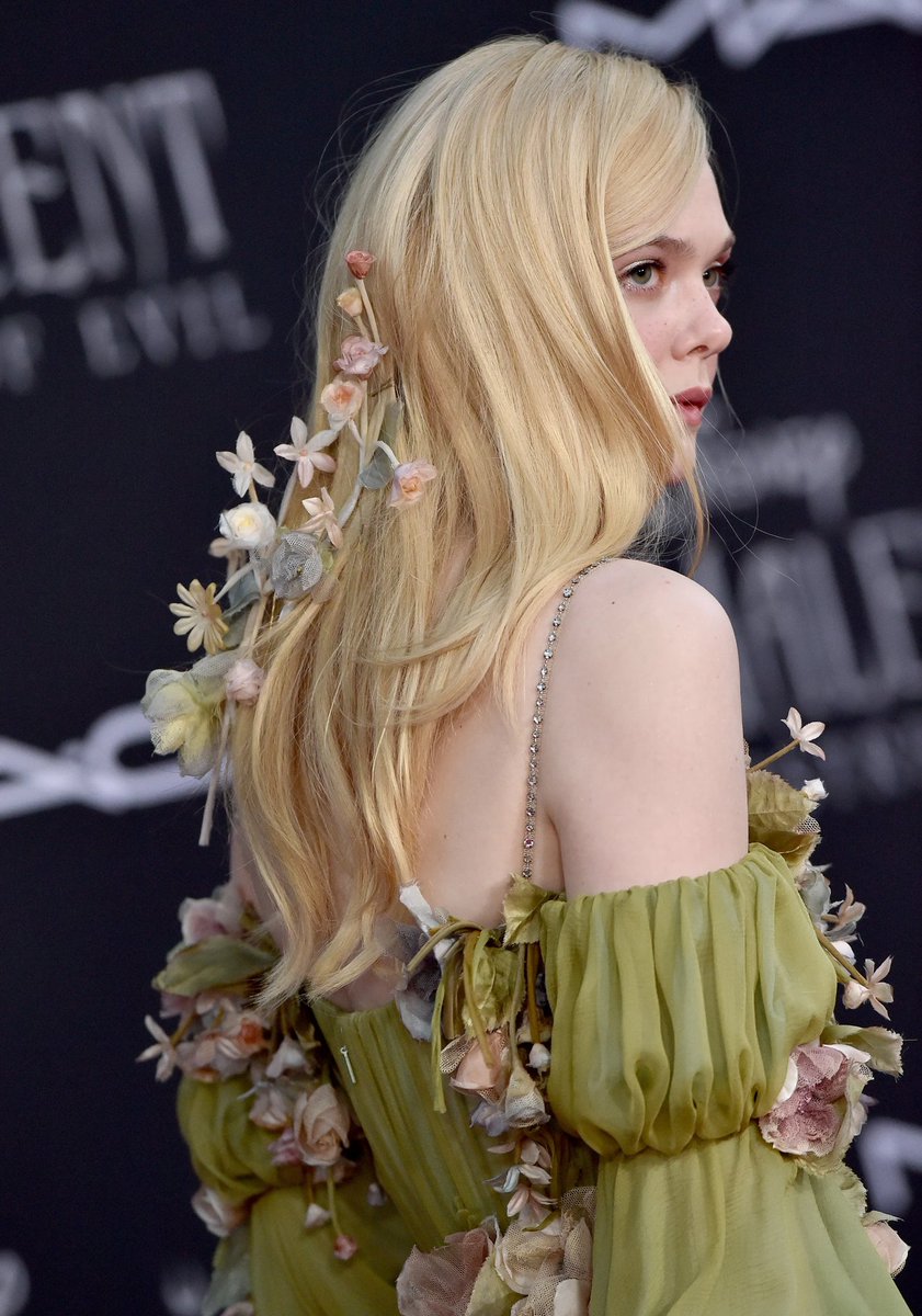 Elle Fanning is objectively the best dressed woman in Hollywood. Always glamorous, always timeless, extravagant, elegant, & always on-brand. You will never catch this girl in the wrong color, fit, or caring more about drawing attention than wearing the right dress. She's got it.