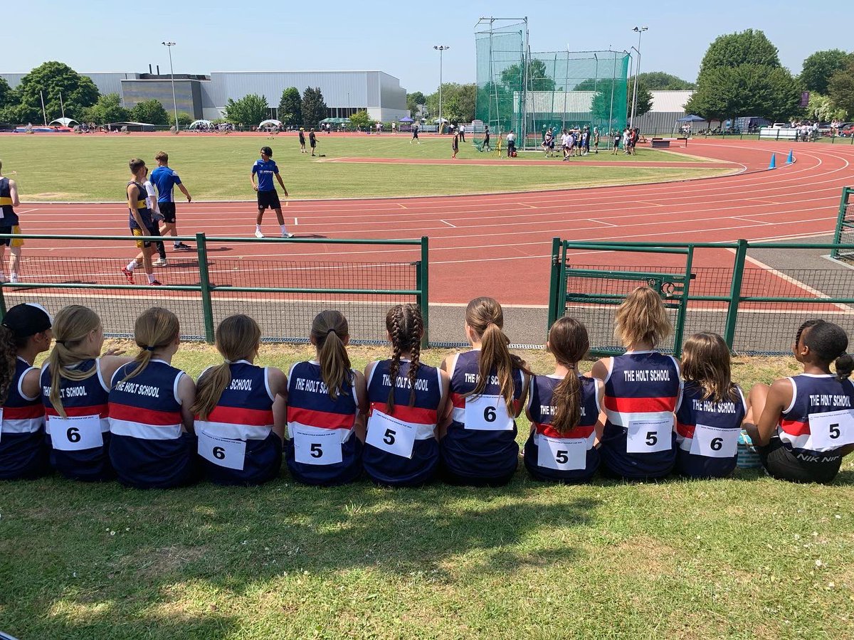 2ND PLACE IN THE SOUTH WEST REGIONAL ATHLETICS FINALS🥳🏅🏆

We could not be more proud of our U14 athletics team! On Wednesday we travelled to Winchester Sports Stadium to compete in the South West Regional finals &amp; we did so well🥳 

Congratulations girls, a very proud team PE!