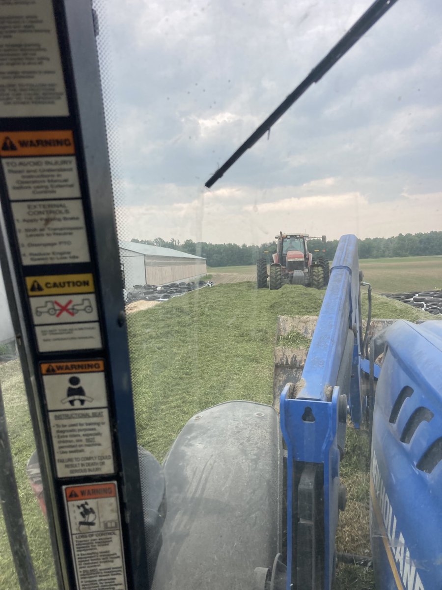 One more day of bean planting but called back to help finish up on haylage bunker today bring on the cow chow maybe finish it today