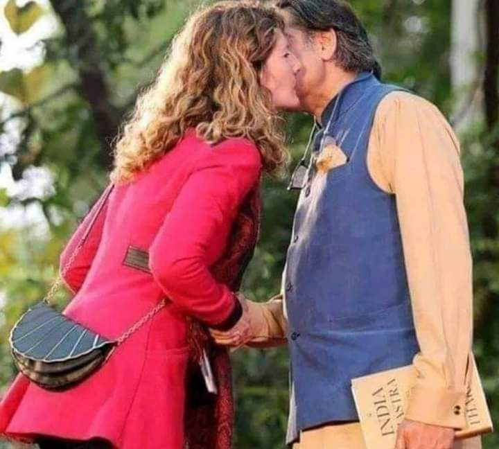copkumargaurav's tweet photo. सर के जज्बे को सलाम!....🎯
#चिरयुवा🔥
#InternationalLover❤️🔥
#ShashiTharoor 🔞
@aditytiwarilive @parvezahmadj https://t.co/xw05dU2EDX