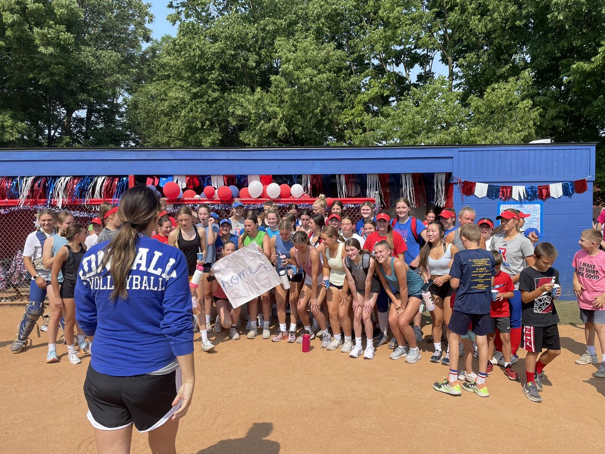 RoncalliSball's tweet photo. See ya Saturday! Roll On Royals!
@RoncalliRowdies @roncallihigh @RHS_Athletics 
#3PTD #LND #NDY https://t.co/LeT4kTP1Jo