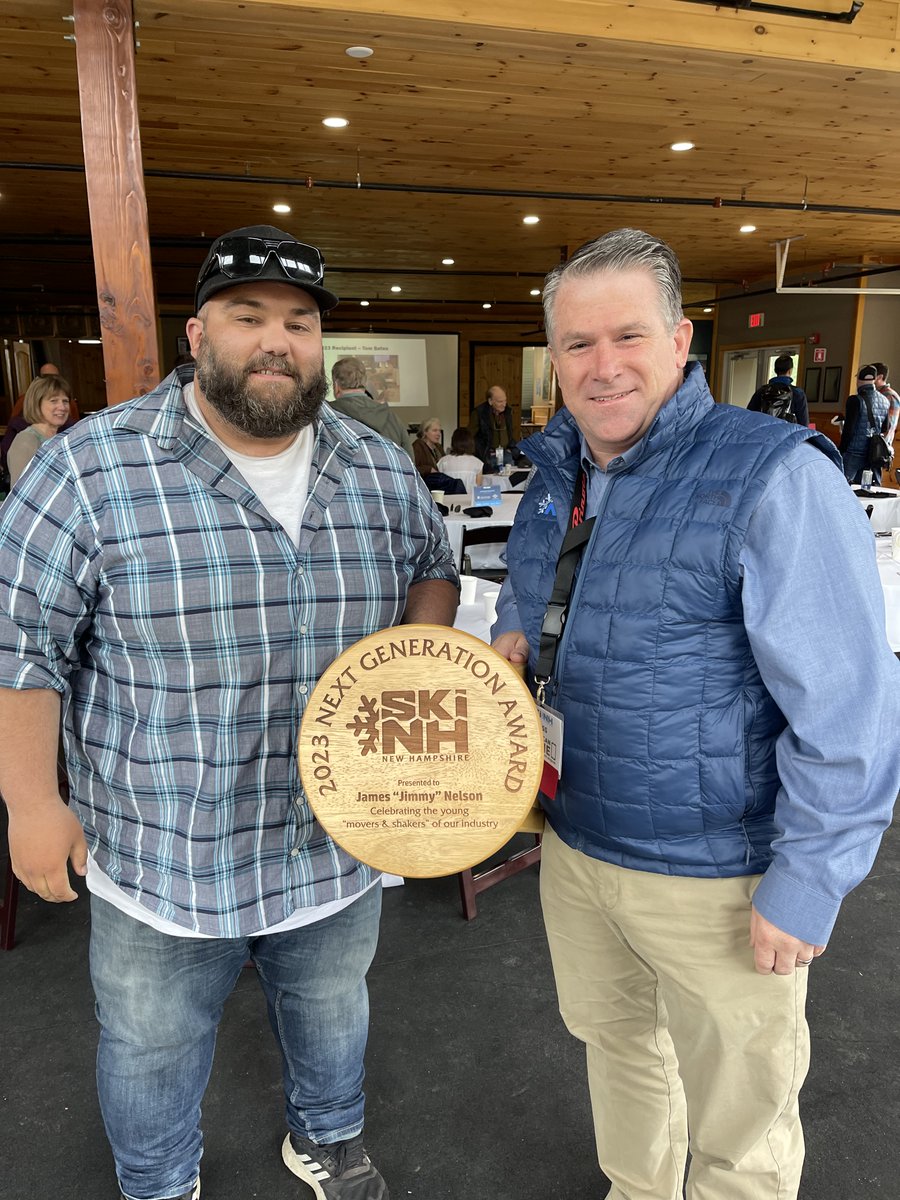 GM & Owner of McIntyre Ski Area, Ross Boisvert, had the distinct honor to present Mountain Ops Manager James 'Jimmy' Nelson with the NextGen award at the annual @SkiNewHampshire conference.