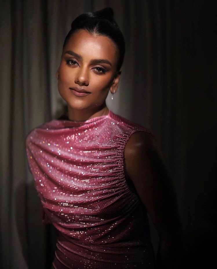 Emanuelle 🪩🐝 on Twitter "your face card never declines my god"