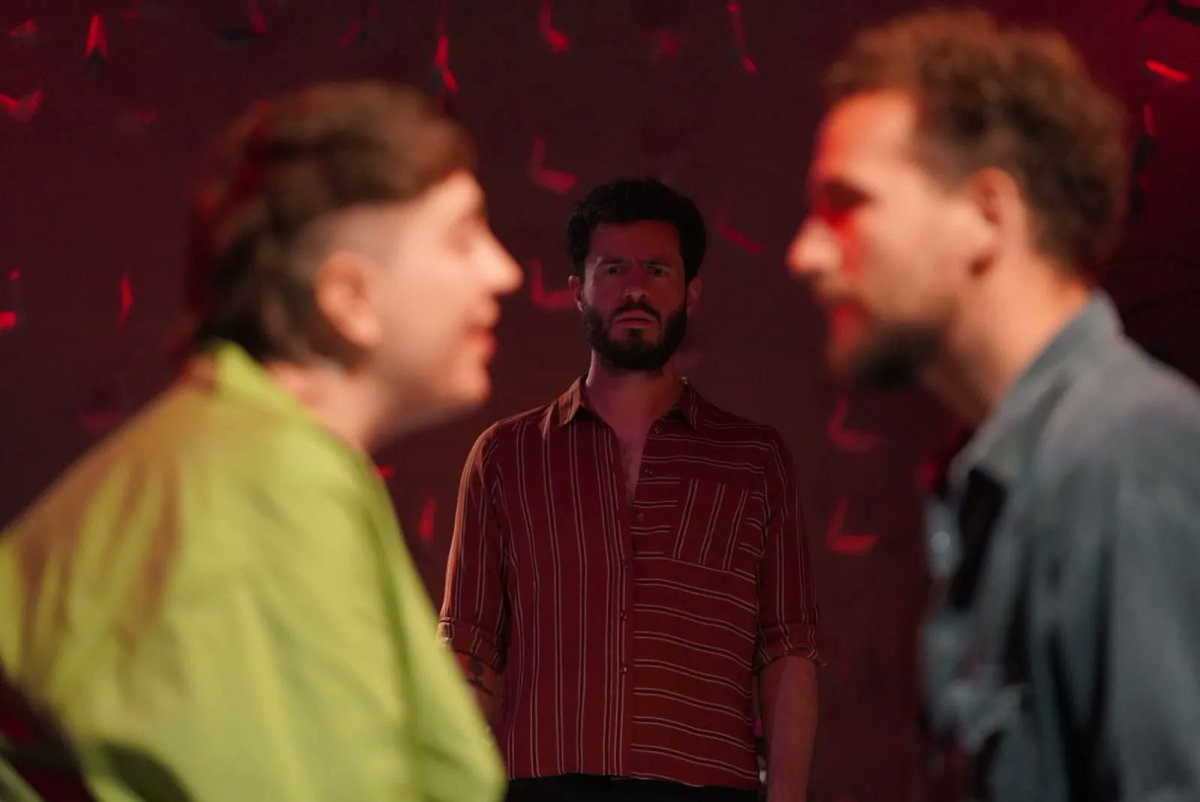 Everything Theatre tweet media