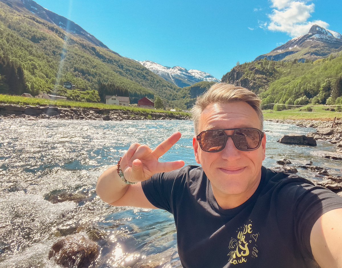 Martin Cabble-Reid | Upgrade Your Day tweet media