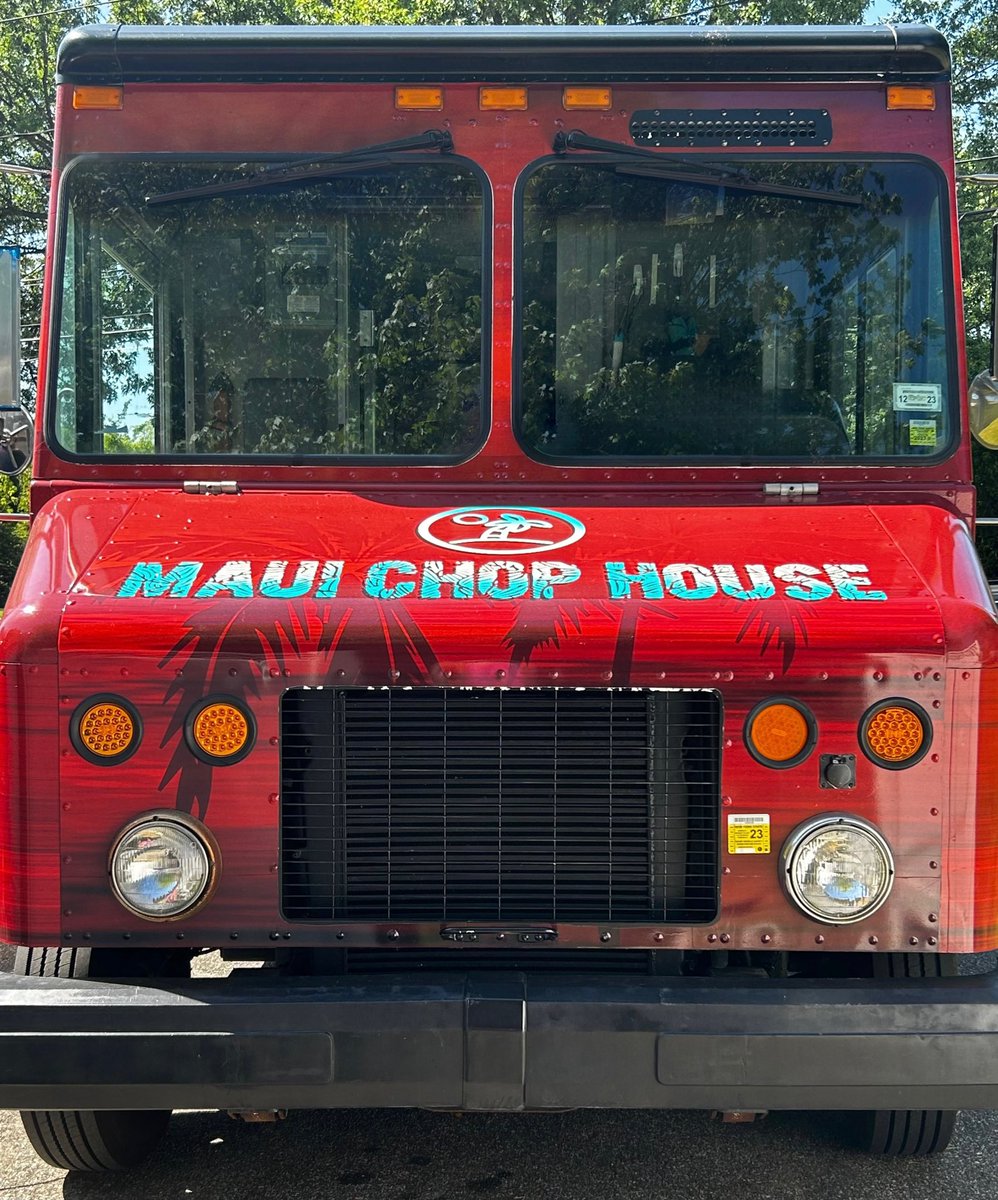 Introducing our newest food truck member: Maui Chop House! 🌺
⠀⠀⠀⠀⠀⠀⠀⠀⠀
This truck offers authentic Hawaiian specialties that pay homage to owner John's heritage.

Book the Maui Chop House Truck &amp; let the vibrant flavors of Hawaii transport you to an island getaway 🤙
