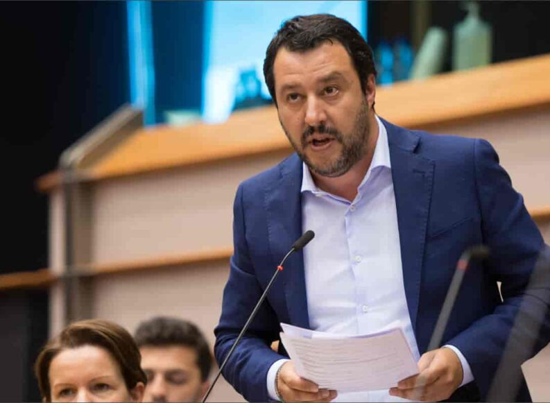 #Salvini condannato🤭🤭🤭🤭🤭
Fece assumere la (allora) compagna in Regione Lombardia
Cioè
è talmente ciglione
che sa di essere nel torto
MA querela lo stesso il giornale che di fatto aveva detto la verità

In TV ste cose GUAAAAIIIIII a dirle eh

giannibarbacetto.it/2023/06/07/sal…