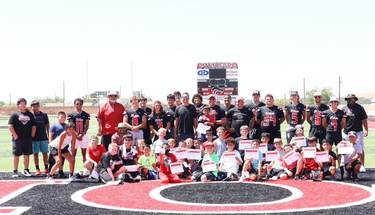 🐺🔥🏈 Future Wolves🏈🔥🐺
Great Days Ahead for Wolf Nation! Future Wolves Football Camp… 🐺 LETS GOOOOO!!!
