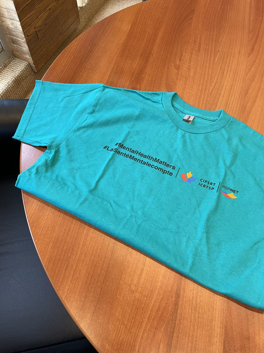 Thanks for the beautiful t-shirt <a href="/CIPSRT_ICRTSP/">CIPSRT</a>! Looking forward to discovering the important work that you do <a href="/UofRegina/">University of Regina</a> #UofRegina #MentalHealthMatters #LaSantéMentalecompte