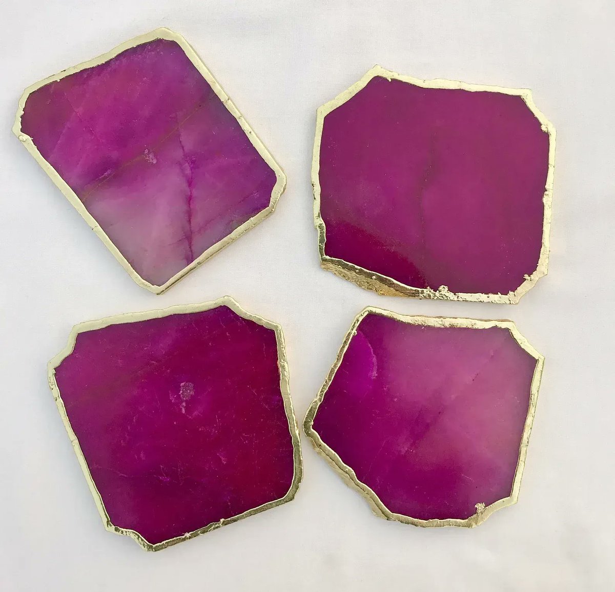 TheReviewWire's tweet image. 💜 ♥️ What do you think of the #coloroftheyear, Viva Magenta?

Check out these 21 products for a POP of color &amp;gt;&amp;gt; thereviewwire.com/get-inspired-b… 

#vivamagenta #pantone2023