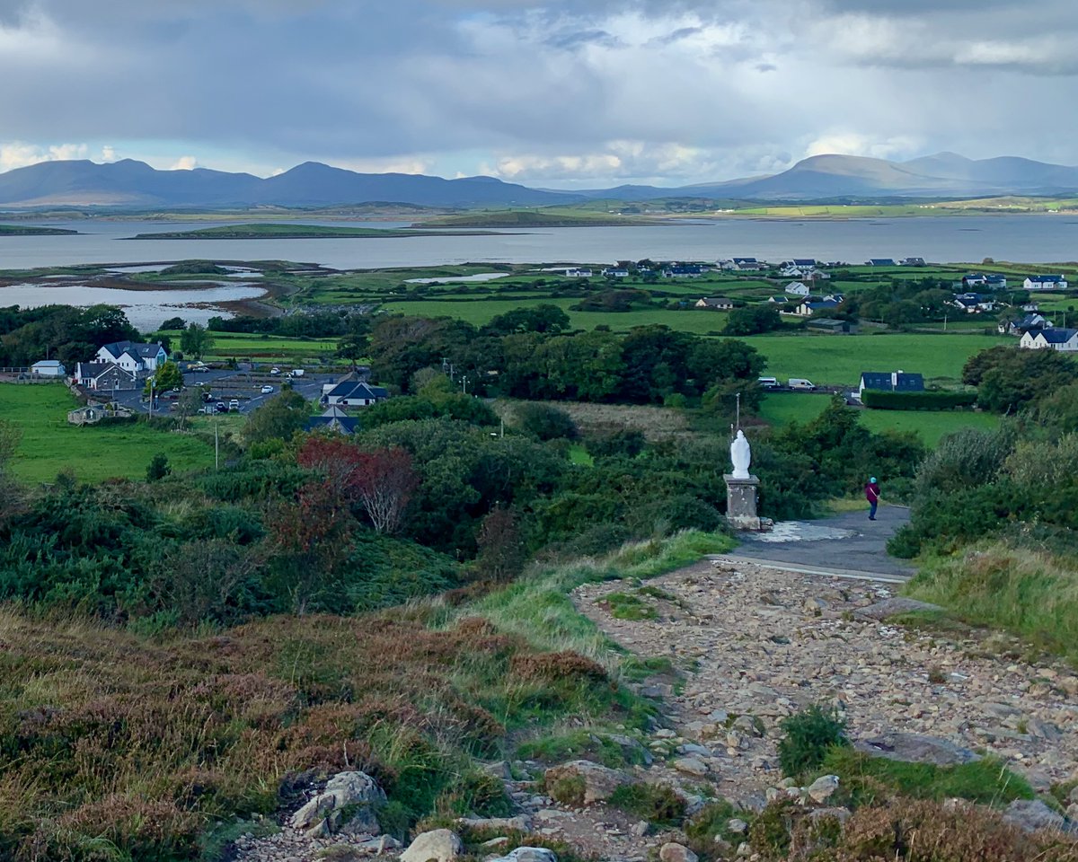 Happy to blend honouring my #Mayo cousin on her birthday and #WorldOceanDay by sending her #greenoceancoffeeireland. Proceeds of coffee sales help restore the ancient oyster beds in Clew Bay, along the west coast of Ireland. 
#Ireland #WildAtlanticWay #ClewBay