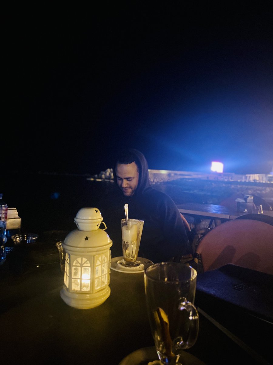 Limologic's tweet photo. @Shajfr 💖Happy Birthday to the sturdiest soul I've known for years. Life put you through tough tests but you've always emerged stronger. Even in your weakest times, you've been a pillar for me. May this year be filled with happiness, peace & serenity🤞😌
#ليل_خارجي
#شط_اسكندرية https://t.co/CBWFDfGgaw