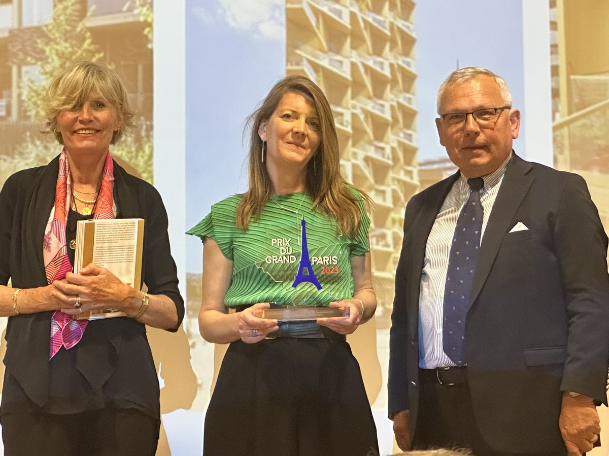 La cérémonie des prix du #GrandParis 2023 se poursuit avec la remise d’une dizaine de trophées à des projets inspirants et innovants 🏆