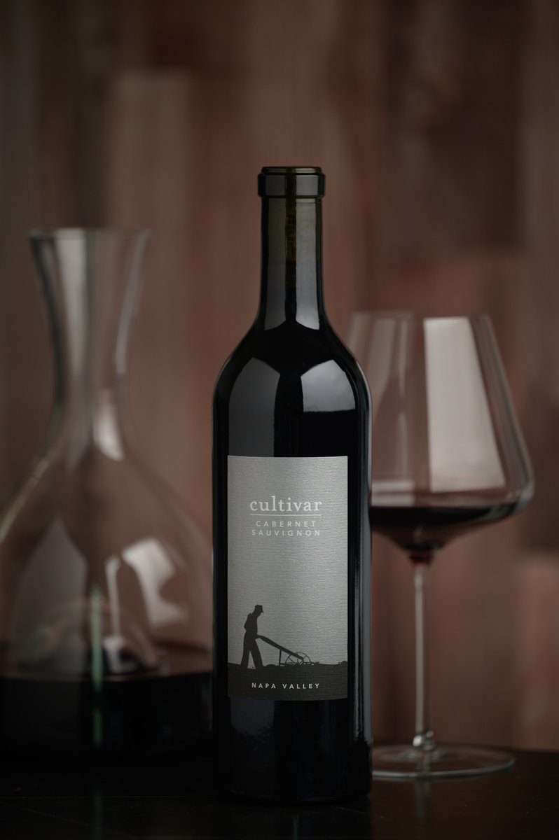 Introducing the 2021 Cultivar Cabernet Sauvignon - the ultimate summer sipper for all your celebrations! 🍷☀️🎉

Order now from CultivarWine.com to get your hands on this must-try Cabernet Sauvignon. 

#CabernetSauvignon #NapaWines #ShopSmall #CultivarWine #NapaValley