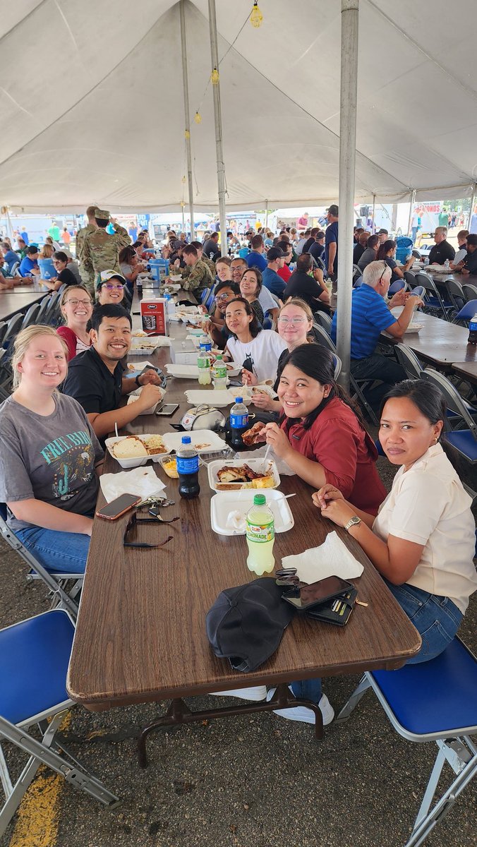 It's not summer <a href="/NDSUPlantPath/">NDSUPlantPathology</a> till it's Happy Harry's Ribfest. <a href="/LadyFusaria/">Abbeah Navasca</a> <a href="/JoanAsmilesUP/">Joan Acaso</a> <a href="/BrookeBenz25/">Brooke Benz</a> <a href="/ugill10/">Upinder Gill</a> <a href="/LindsayCMalone/">Dr. Lindsay C. Malone</a> @malaika_ebert @rubylyn_infante