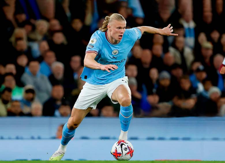 Si el Machester City Gana La Final de la Uefa Champions League REGALARÉ $10,000 PESOS entre los que Den Fav a este tweet.  

 *Obvio me tienen que seguir.