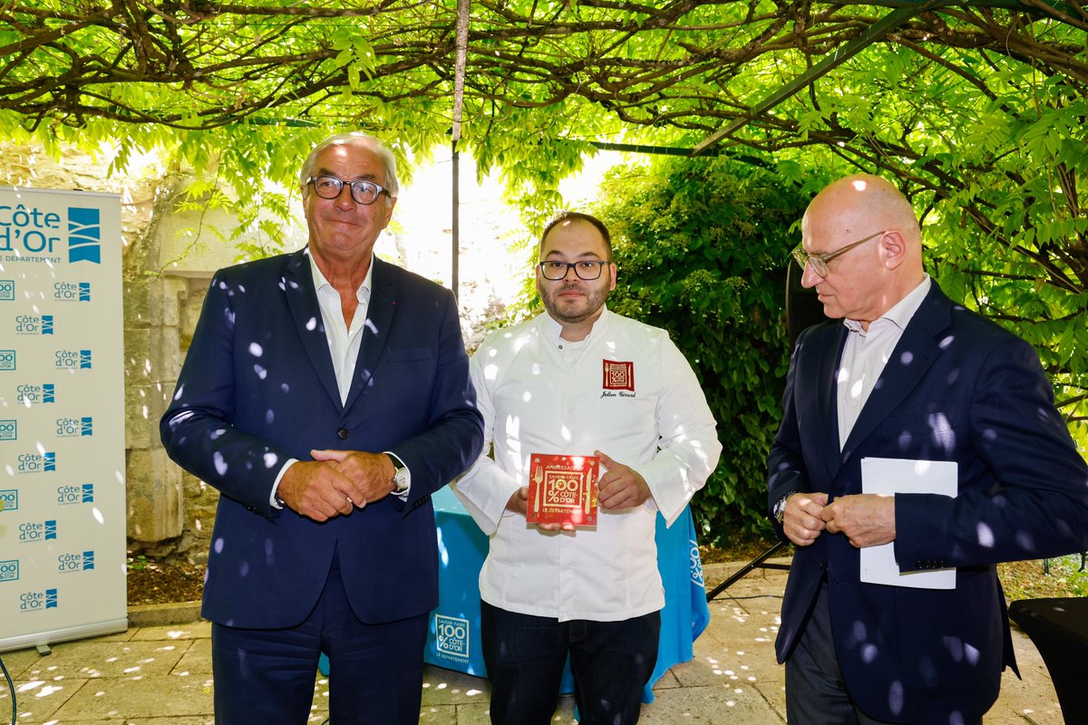 Bienvenue aux 38 nouveaux agréés qui ont rejoint le Savoir-faire 100% Côte-d’Or aujourd’hui 🥳

3 nouveaux ambassadeurs rejoignent également la marque : Romuald Sikorski, Anthony Bonnardot et Nicolas Thomas ! 👨‍🍳