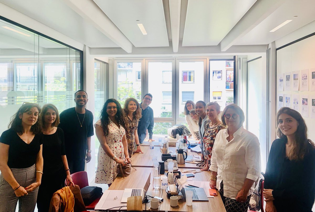 La journée s’achève avec la sélection des projets triannuels qui recevront des financements dans le cadre du programme ACCÈS CULTURE <a href="/Accescultureafr/">Accès Culture Afrique</a> 
Deux millions d'euros pour soutenir des projets ICC et lien social portés par des binômes entre l’#Afrique et la #France.💪