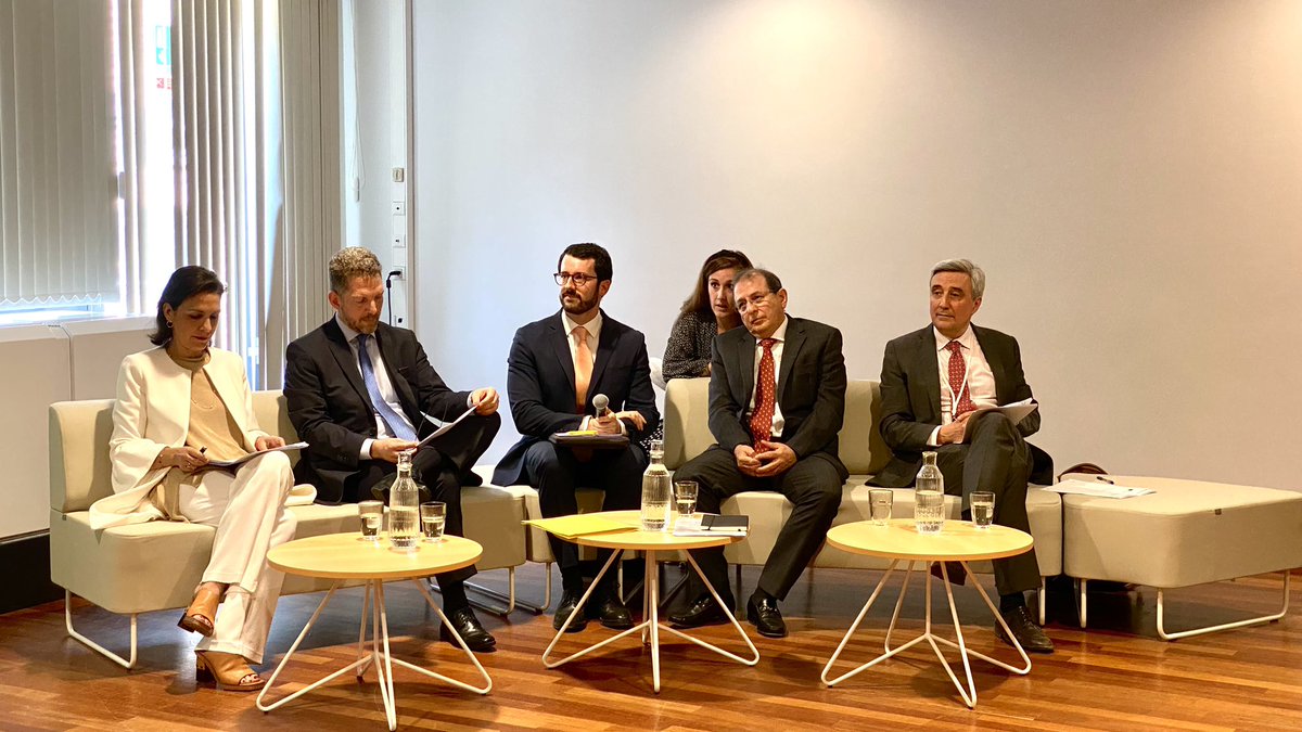 RPPortugalUE's tweet photo. Today we hosted the Conference “EU-LAC: Fostering Partnerships to Secure Clean Energy Supplies” at @RPPortugalUE. This event comes at a time when the EU is reshaping and deepening its relations with the LAC region and in the run-up to the bilateral EU-CELAC Summit next month. https://t.co/mfIDJ9zECS
