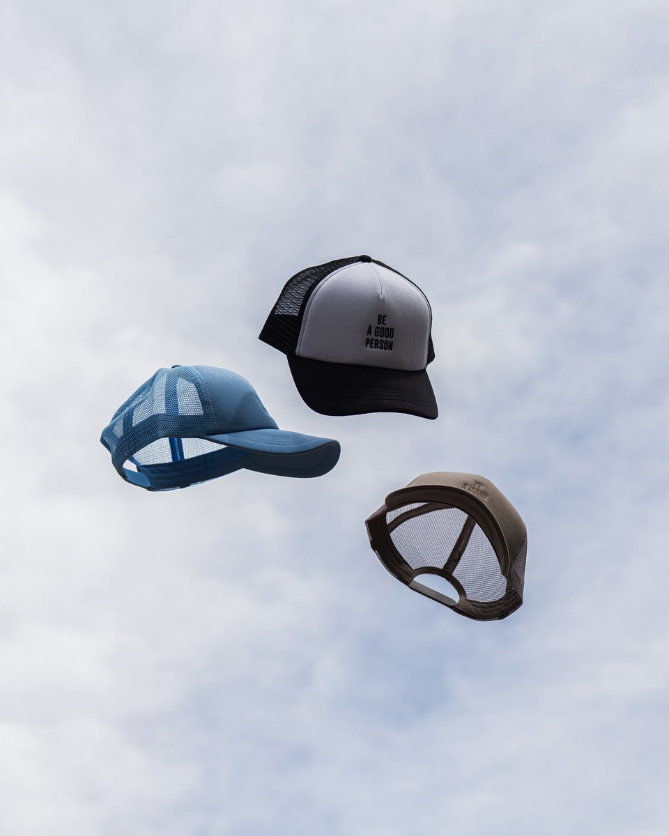 BAGPbrand's tweet photo. #summerstaples🧢
We are thrilled to release some new staple pieces that are both stylish and comfortable. For the first time ever, we are releasing Trucker Hats! Our new hats come in a variety of colors and styles, made with high-quality materials that are both durable and comfortable. Along with the hats, we are releasing not 1... not 2.. but 4 colors of our signature socks!

There's nothing quite like the feeling of putting on a brand new pair of socks. The softness and comfort of the fresh fabric against your skin is indescribable. Our Socks are designed to provide maximum comfort and style, with colors to match any outfit. Whether you are going for a formal look or just lounging at home, we have the perfect combo of socks and trucker hat for you. You won't want to miss out on these unique and limited pieces!AVAILABLE NOW, online at https://t.co/vXJLtRuBmO and in-store at our retail location in the heart of the RiNO Art District.

#beagoodperson #themostbasicconcept #dailyreminder #positivevibesonly #sockgamestrong