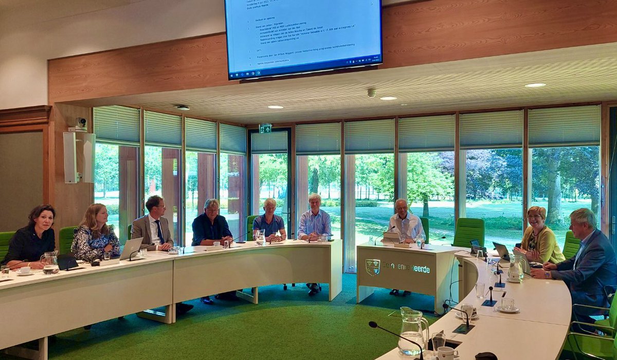 Een laagvliegroute van #LelyAirport boven de #Veluwe willen we niet. Zinvol om bij te praten met <a href="/SATL_Lelystad/">SATL-Lelystad</a> en uit te wisselen over actualiteiten. 
#leefomgeving #rust #groeneeconomie 
#Hattem #Oldebroek #Elburg #Epe #Voorst #Heerde