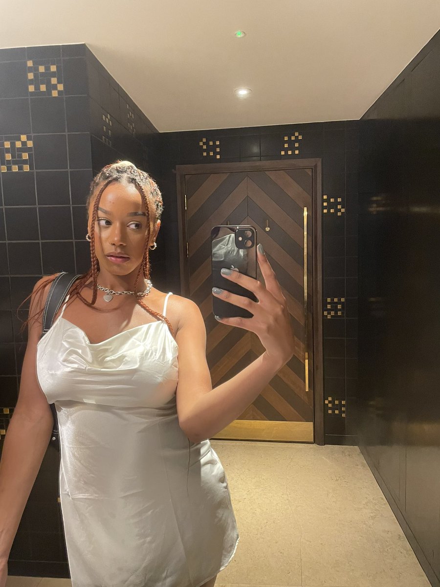 Miss Hana Cherri 🍒 tweet media