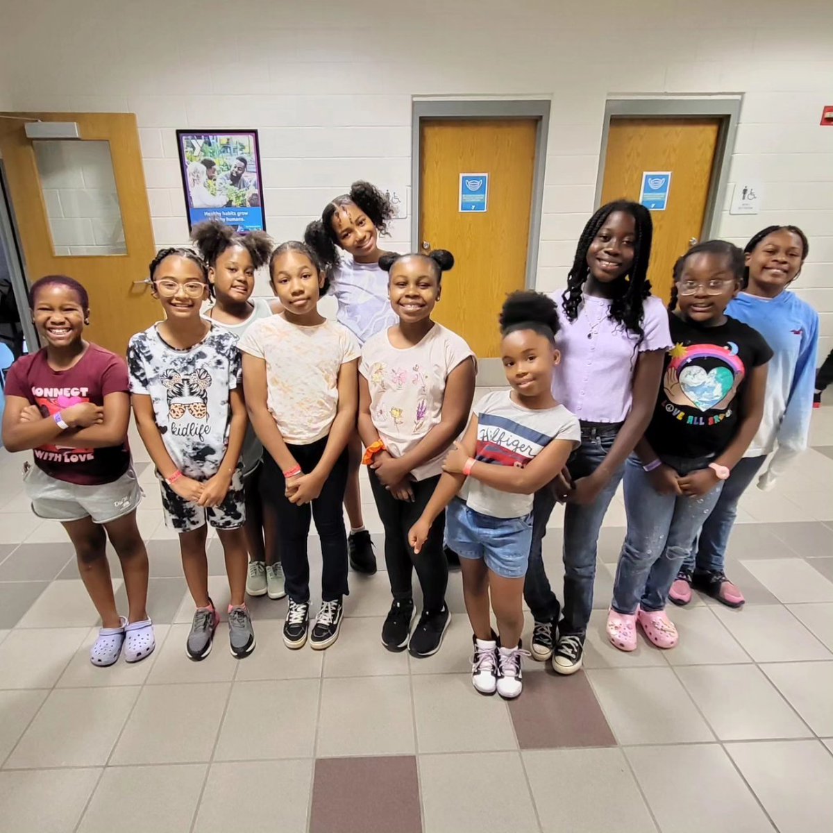 atlantaymca's tweet photo. The YMCA of Metro Atlanta is partnering with @GALighthouse Foundation to provide vision screenings for youth at eight YMCA summer camps across metro Atlanta. Through this collaborative partnership, the organizations will ensure Georgia youth have access to vital vision exams. https://t.co/wZxN7V8k9f