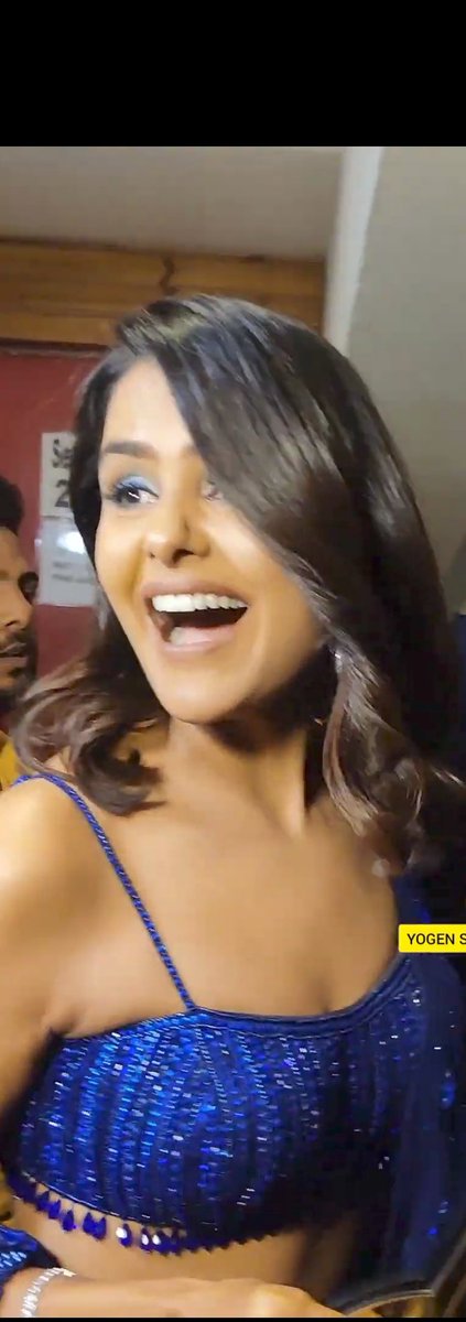 Blurry pics FTW

Dil Lelo miss Chahar ❤️‍🔥
#PriyankaChaharChoudhary #PriyAnkit