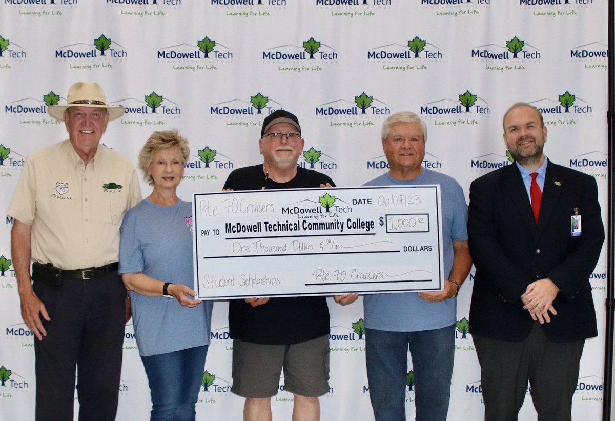 Thank you, @Route70cruisers of Old Fort for your donations and care for our students’ success. You have aided our mission to #LearnandGrow 👊
This year marks 11 years of Route 70 Cruisers funding scholarships🎉🥳!
#mcdowelltech #mtcc #LearningforLife #CC #communitycollege
